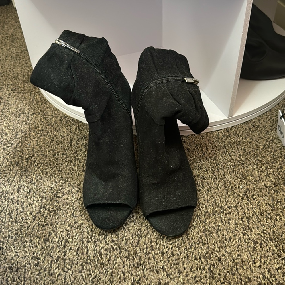 Vince Camuto heeled open toed booties in black